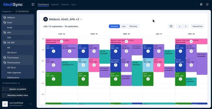 Tableau de bord de MediSync, agenda hebdomadaire de plusieurs soignants